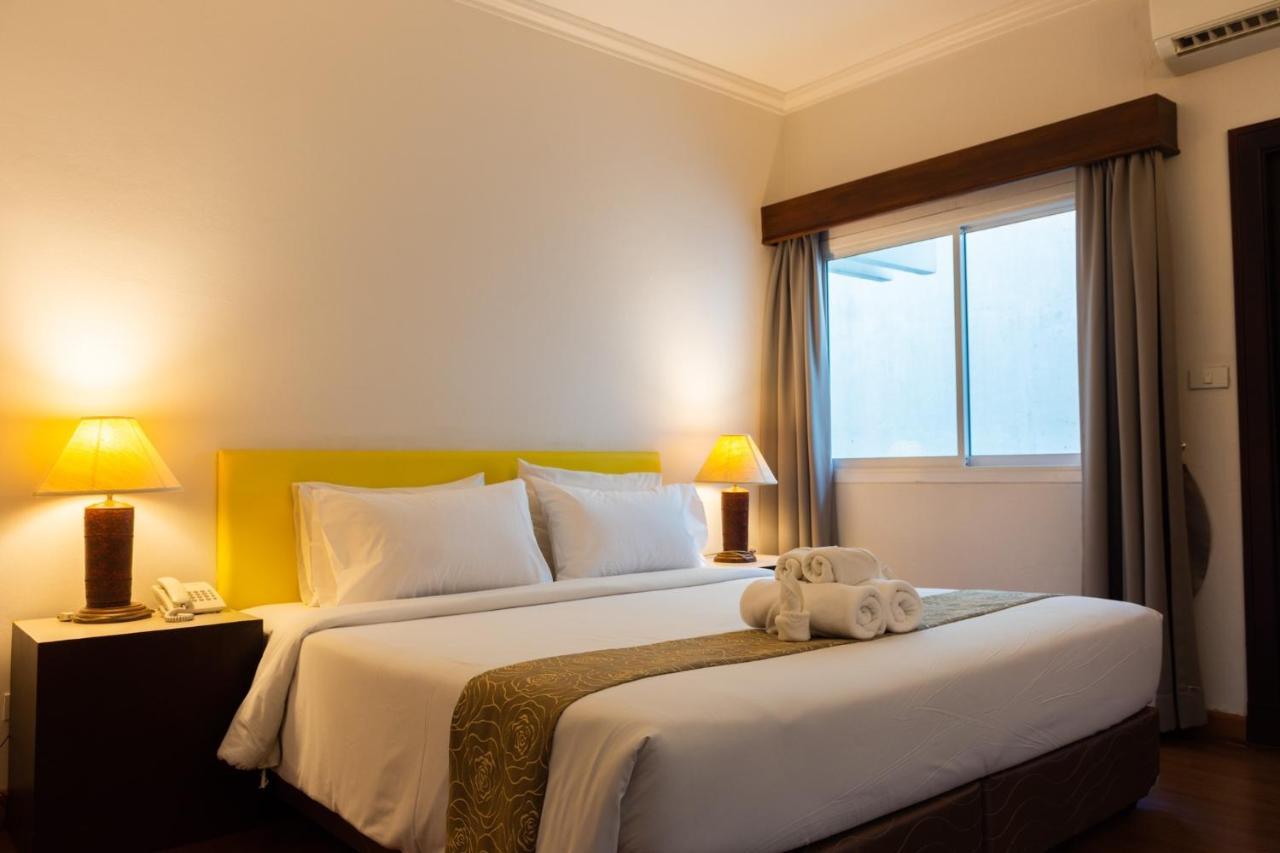 Mayflower Grand Hotel Korat Nakhonratchasima Buitenkant foto