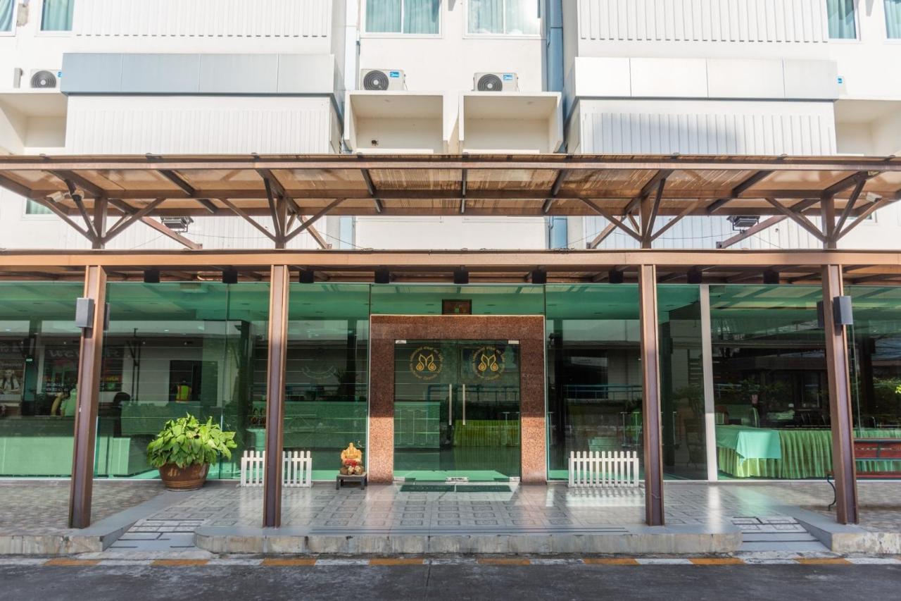 Mayflower Grand Hotel Korat Nakhonratchasima Buitenkant foto