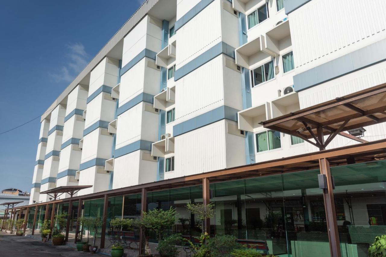 Mayflower Grand Hotel Korat Nakhonratchasima Buitenkant foto
